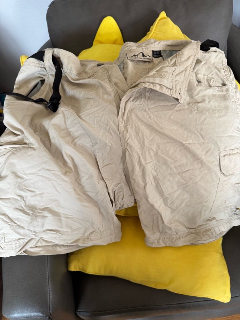 Columbia Khaki Lightweight Outdoor Pants